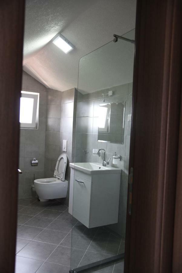 Mihail'S Apartments In Ohrid - 1 ภายนอก รูปภาพ